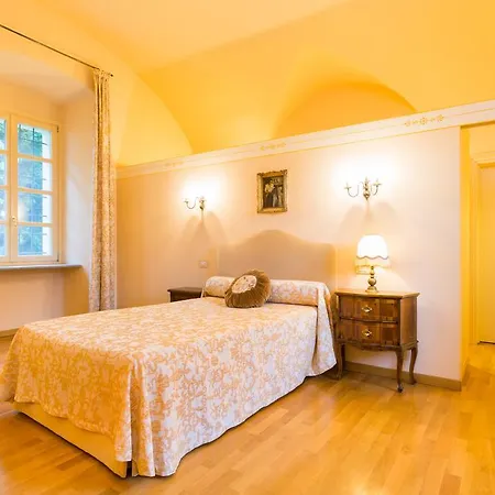 Santa Brigida Bed and breakfast *