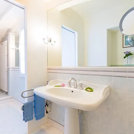 圣布里吉达别墅住宿加早餐旅馆 *