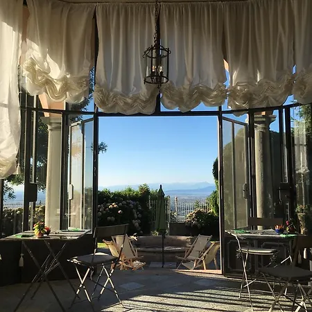 住宿加早餐酒店 圣布里吉达别墅住宿加早餐旅馆 皮内罗洛